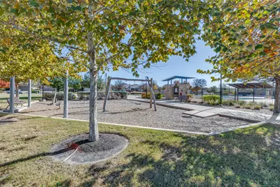 409 Mangold Drive, Hutto, TX 78634 - Photo 36
