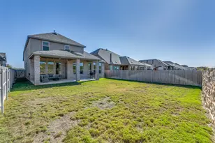 409 Mangold Dr, Hutto, TX 78634 - Photo 32