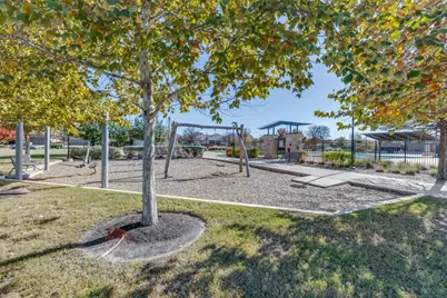 409 Mangold Drive, Hutto, TX 78634 - Photo 36