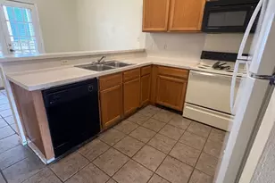 2801 Rio Grande St, Austin, TX 78705 - Photo 6