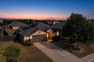 1428 Star Meadow, Kyle, TX 78640 - Photo 34