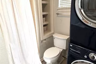 2208 Garden St, Austin, TX 78702 - Photo 10