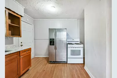 639 E St Charles Drive, Crosby, TX 77532 - Photo 8