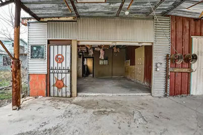 11223 Tom Sassman Road, Austin, TX 78747 - Photo 12