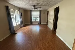 805 Rodriquez St, San Marcos, TX 78666 - Photo 4