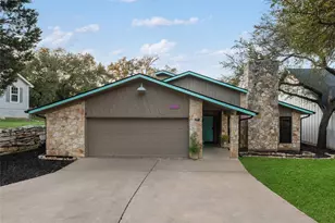 2210 Red Fox Rd, Austin, TX 78734 - Photo 2