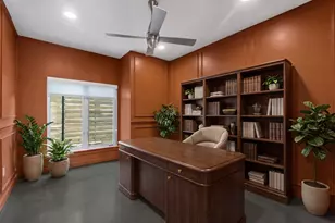 1500 Summit St, Austin, TX 78741 - Photo 4