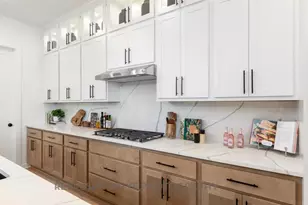 1610 Crimson Sunset Dr, Georgetown, TX 78628 - Photo 8