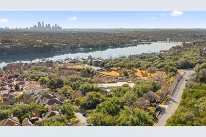 1815 Rue De St Tropez, Austin, TX 78746 - Photo 2
