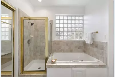 1815 Rue De St Tropez, Austin, TX 78746 - Photo 16