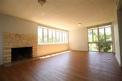 2410 Pemberton Parkway, Austin, TX 78703 - Photo 16