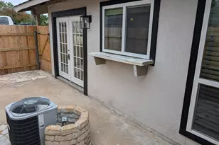 2905 Parker Ln, Austin, TX 78741 - Photo 10