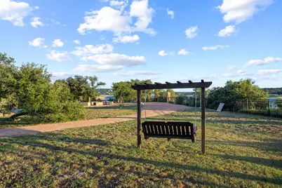 8204 Prairie Rye Drive, Lago Vista, TX 78645 - Photo 34
