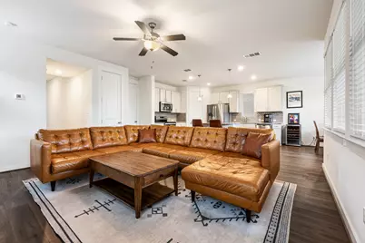 8204 Prairie Rye Drive, Lago Vista, TX 78645 - Photo 10