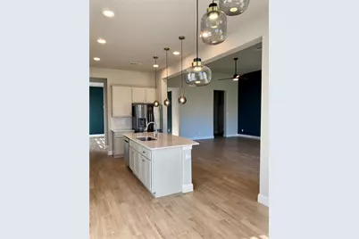 359 Raptor Beak Way, Cedar Creek, TX 78612 - Photo 8