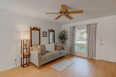 815 Hill Wood Drive, Austin, TX 78745 - Photo 8