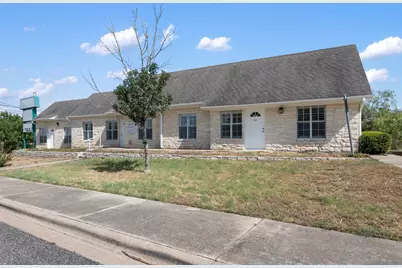 103 Thousand Oaks Boulevard, Georgetown, TX 78628 - Photo 1