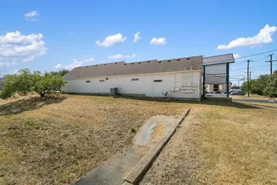 103 Thousand Oaks Boulevard, Georgetown, TX 78628 - Photo 32