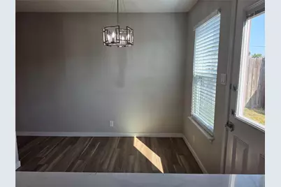 7800 Northcrest Boulevard #407, Austin, TX 78752 - Photo 8
