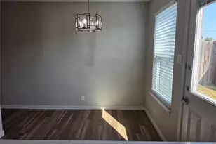 7800 Northcrest Blvd, Austin, TX 78752 - Photo 8