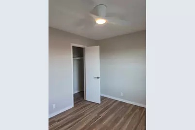 7800 Northcrest Boulevard #407, Austin, TX 78752 - Photo 12