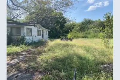 1006 Lott Avenue, Austin, TX 78721 - Photo 2