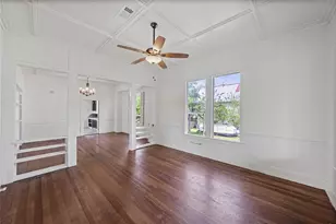 433 E Davilla St, Bartlett, TX 76511 - Photo 2