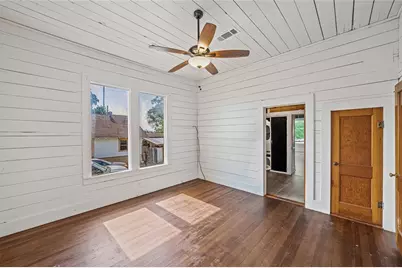 433 E Davilla Street, Bartlett, TX 76511 - Photo 12