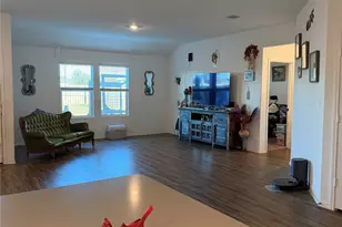 108 Esparza Dr, Bastrop, TX 78602 - Photo 8