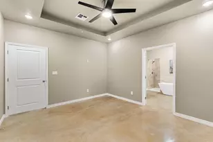 408 W Avenue C, Copperas Cove, TX 76522 - Photo 14