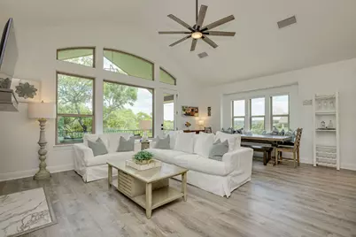 433 Venture Boulevard S, Point Venture, TX 78645 - Photo 6
