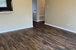 139 Elm Dr, Lockhart, TX 78644 - Photo 1