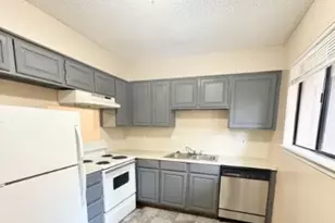 139 Elm Dr, Lockhart, TX 78644 - Photo 4