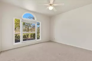 187 Stephen F Austin Blvd, Bastrop, TX 78602 - Photo 18