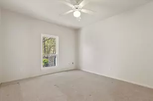 187 Stephen F Austin Blvd, Bastrop, TX 78602 - Photo 20