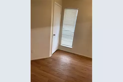 1902 West Loop #B-1, Austin, TX 78758 - Photo 12