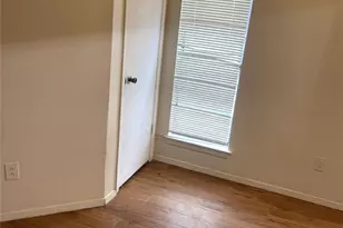 1902 West Loop, Austin, TX 78758 - Photo 12