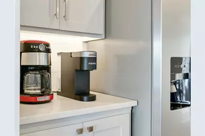 1008 Challenger Street, Lakeway, TX 78734 - Photo 12