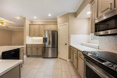 319 Copperleaf Road, Lakeway, TX 78734 - Photo 4