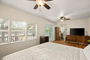 1352 Lakeshore Dr, Spicewood, TX 78669 - Photo 26