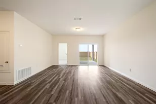 391 Wren Ln, Kyle, TX 78640 - Photo 6