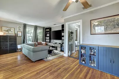 809 E 44th Street, Austin, TX 78751 - Photo 10