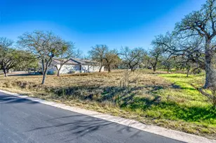 1216 Hi Cir N, Horseshoe Bay, TX 78657 - Photo 6