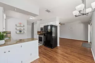 9806 Cottle Dr, Austin, TX 78753 - Photo 14