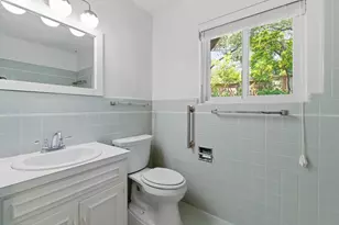 2802 Pecos St, Austin, TX 78703 - Photo 20