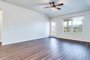 448 Dubina Ave, Georgetown, TX 78626 - Photo 10