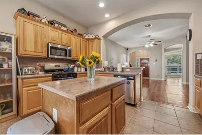 10112 Wind Cave Trail, Austin, TX 78747 - Photo 10