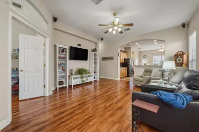 10112 Wind Cave Trail, Austin, TX 78747 - Photo 4