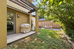 2316 Thornton Rd, Austin, TX 78704 - Photo 24