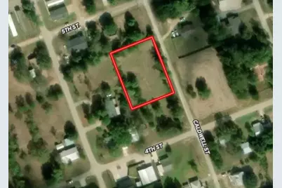 749 Caldwell Street, Lexington, TX 78947 - Photo 8
